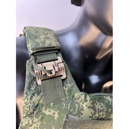 Бронежилет ЗАЩИТНИК в Ангарске с кевларовым баллистическим пакетом C2, капами и бронеплитами Бр5