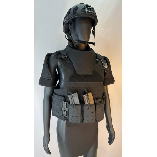 Бронежилет разгрузочный UNIVERSAL ARMOR в Ангарске (СВМПЭ + бронеплиты Бр5 класса) черный