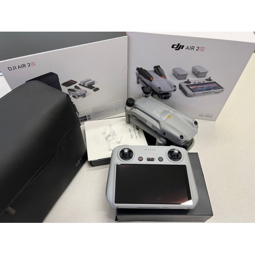 Квадрокоптер DJI AIR 2S Fly More Combo (пульт DJI RC с экраном) в Ангарске
