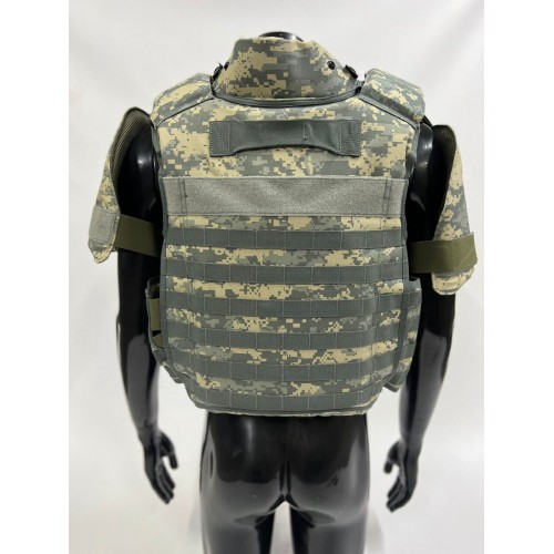 Военный бронежилет пиксельный с плитами в Ангарске