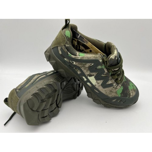 Треккинговые кроссовки «MAGNUM» летние в Ангарске